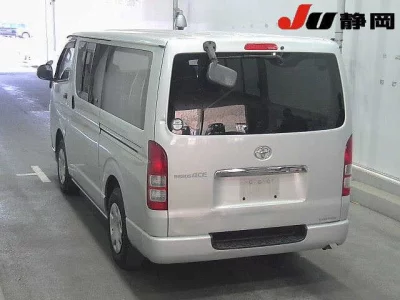 Toyota REGIUS ACE VAN