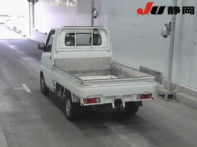 Nissan CLIPPER TRUCK  с аукциона в Японии