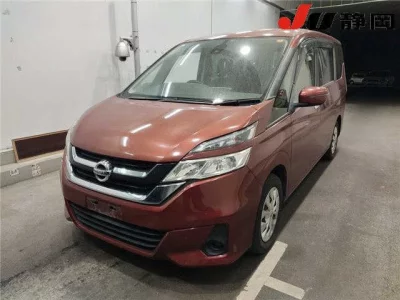 Nissan SERENA  с аукциона в Японии