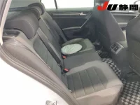 Volkswagen GOLF лот № 3042 оценка 4.5  с аукциона в Японии 7