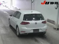 Volkswagen GOLF лот № 3042 оценка 4.5  с аукциона в Японии 1