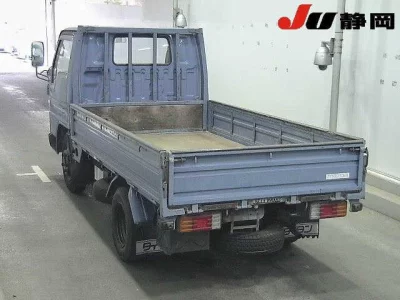 Mazda TITAN  с аукциона в Японии