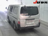 Nissan CARAVAN VAN лот № 83 оценка R  с аукциона в Японии 1