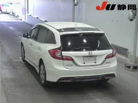 Honda JADE лот № 3570 оценка 3.5  с аукциона в Японии 1