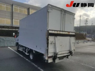 Hino DUTRO  с аукциона в Японии