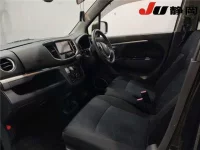Suzuki WAGON R лот № 3079 оценка 3.5  с аукциона в Японии 2