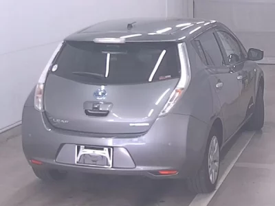 Nissan LEAF  с аукциона в Японии