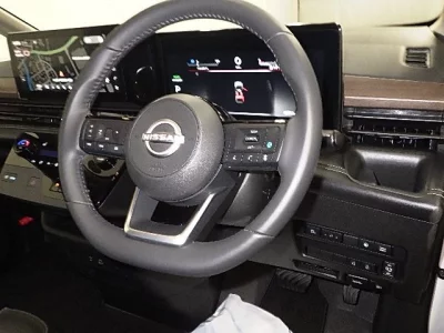 Nissan SERENA  с аукциона в Японии