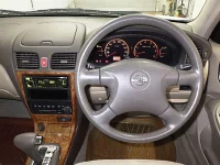 Nissan SYLPHY лот № 4065 оценка 3  с аукциона в Японии 2