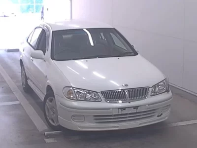 Nissan SYLPHY  с аукциона в Японии