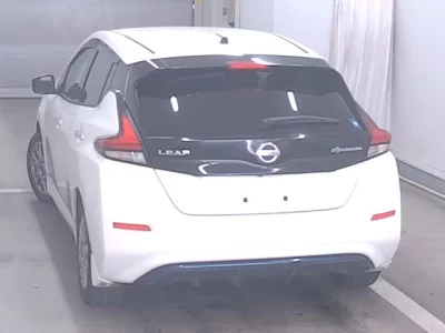 Nissan LEAF  с аукциона в Японии