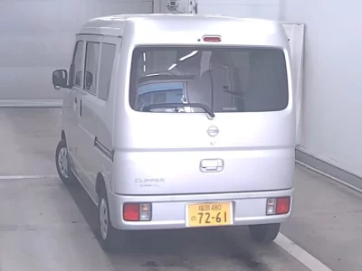 Nissan CLIPPER VAN
