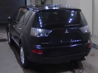 Mitsubishi OUTLANDER лот № 5032 оценка 3  с аукциона в Японии 5