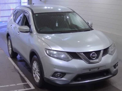 Nissan X-TRAIL