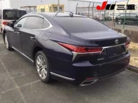 Lexus LS лот № 3003 оценка X  с аукциона в Японии 1