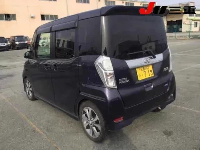 Nissan DAYZ ROOX  с аукциона в Японии