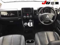 Mitsubishi DELICA D5 лот № 1013 оценка 3.5  с аукциона в Японии 7