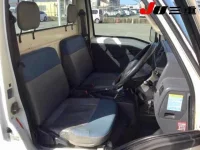 Subaru SAMBAR лот № 55 оценка 2  с аукциона в Японии 4