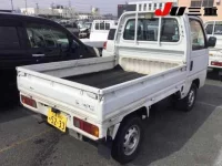 Honda ACTY TRUCK лот № 8132 оценка 3  с аукциона в Японии 5