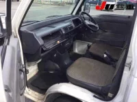 Honda ACTY TRUCK лот № 8132 оценка 3  с аукциона в Японии 2