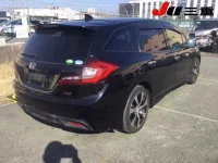 Honda JADE лот № 1099 оценка 3.5  с аукциона в Японии 5