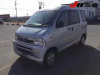 Daihatsu Atrai Wagon лот № 8204 оценка 3.5  с аукциона в Японии 8