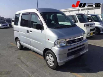 Daihatsu Atrai Wagon  с аукциона в Японии