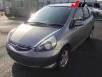 Honda FIT лот № 8227 оценка 3  с аукциона в Японии 8