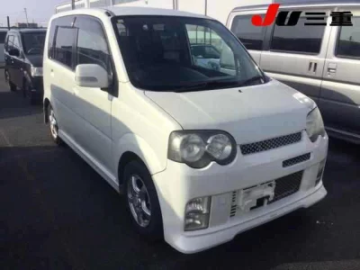 Daihatsu MOVE  с аукциона в Японии