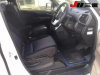 Nissan SERENA лот № 2101 оценка 4.5  с аукциона в Японии 3