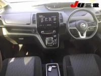 Nissan SERENA лот № 2101 оценка 4.5  с аукциона в Японии 7