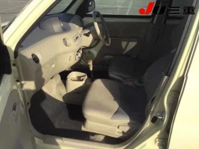 Daihatsu Esse  с аукциона в Японии