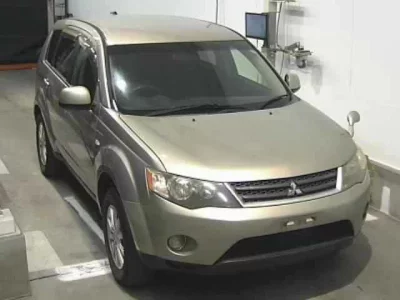 Mitsubishi OUTLANDER  с аукциона в Японии