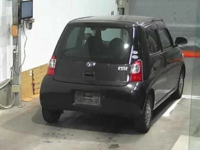 Daihatsu Esse