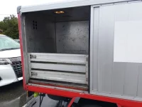 Toyota DYNA лот № 10641 оценка 3.5  с аукциона в Японии 6