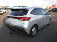 Nissan NOTE лот № 3213 оценка 3.5  с аукциона в Японии 1