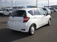Nissan NOTE лот № 3003 оценка 4  с аукциона в Японии 1
