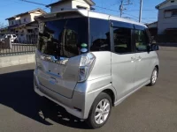 Nissan DAYZ ROOX лот № 5124 оценка 3.5  с аукциона в Японии 1