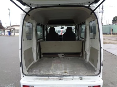 Nissan CLIPPER VAN