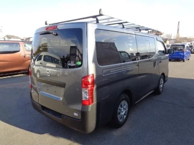 Nissan CARAVAN VAN  с аукциона в Японии