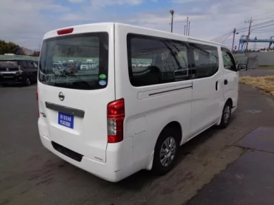 Nissan CARAVAN VAN  с аукциона в Японии