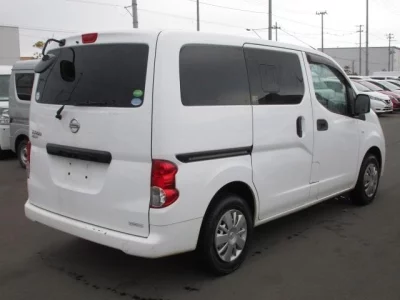 Nissan NV200