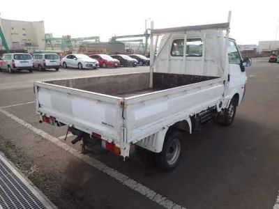 Nissan VANETTE TRUCK  с аукциона в Японии