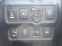 Nissan NOTE лот № 2 оценка R  с аукциона в Японии 9