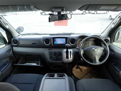Nissan CARAVAN VAN