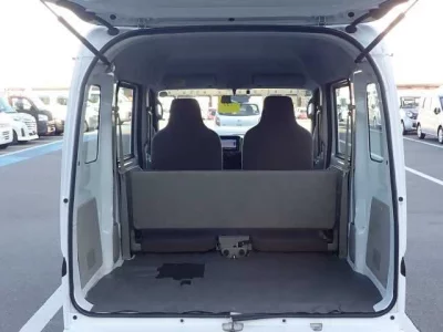 Mitsubishi MINICAB VAN