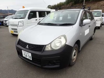 Mitsubishi LANCER VAN