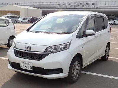 Honda FREED  с аукциона в Японии