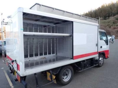 Mazda TITAN  с аукциона в Японии