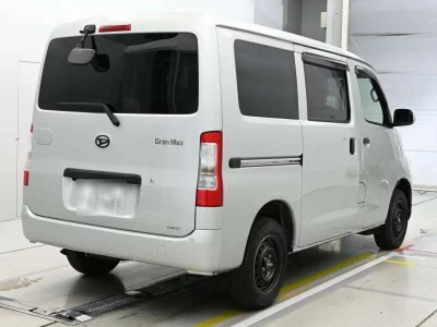 Daihatsu Gran Max